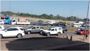 Kenyatta University Students Block Thika Road In Protest Over HELB Delays