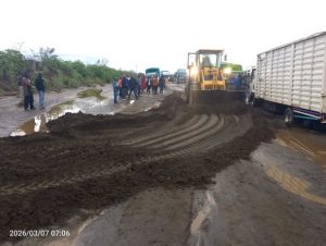 KeNHA warns of road blockade on Mai Mahiu-Narok highway after flooding