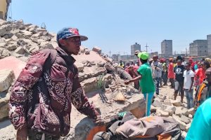 Building collapses during demolition attempt in Shauri Moyo, Nairobi