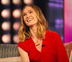 Julia Stiles net worth