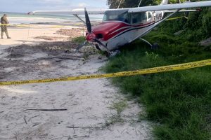 Skydiving aircraft crash-land at Columbus Beach, Diani
