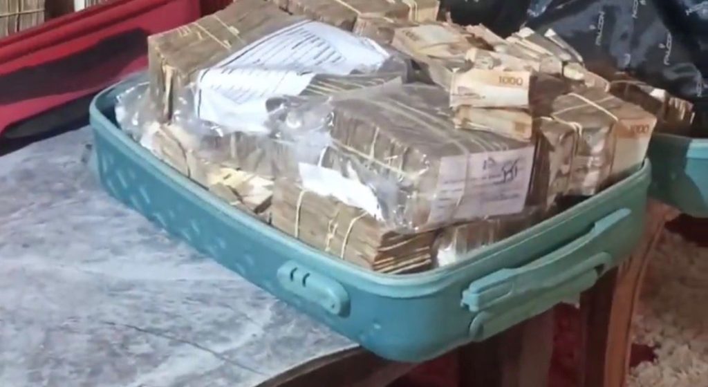 Update; EACC says they recovered Sh65 million from the home of Nairobi County Government Analo in a raid