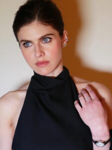 Alexandra Daddario net worth and acting career