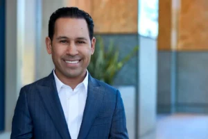 Cyrus Nikou net worth and business success