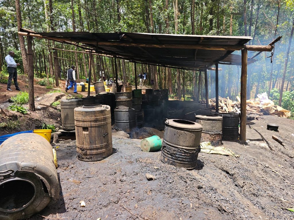 NACADA-Led Multi-Agency Raid Uncovers Massive Illicit Brew Den In Kisii, 5 Arrested