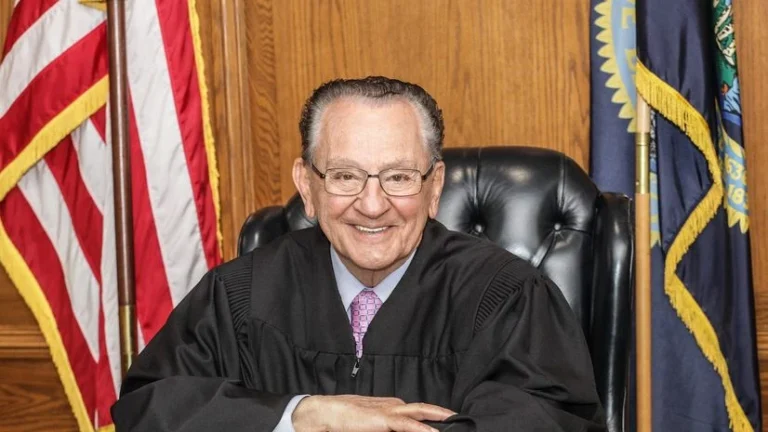 Frank Caprio: 'Nicest Judge In The World' Dies Aged 88