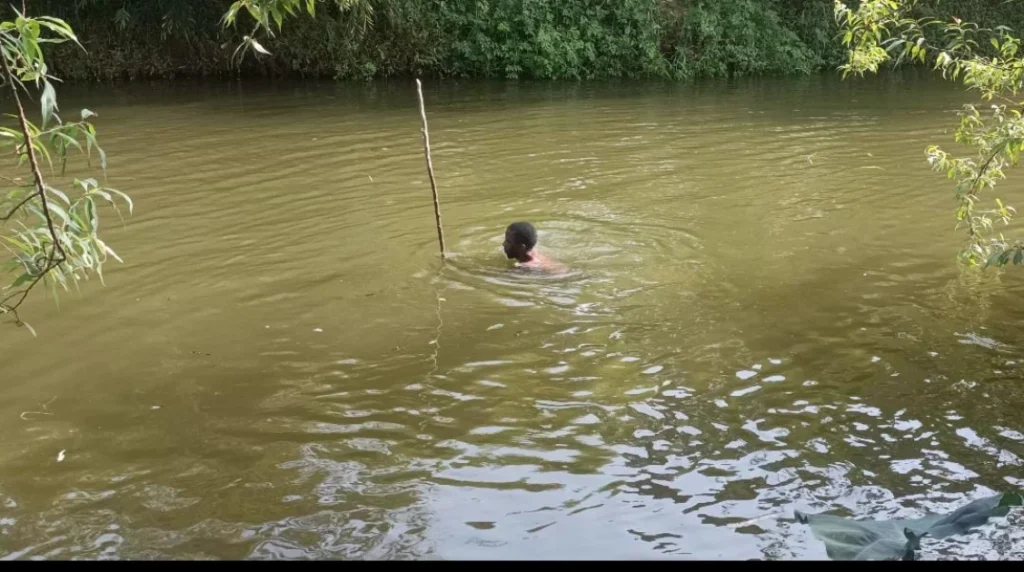 Two Men On A Swimming Expedition Drown In River In Meru