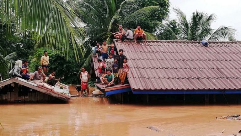 8 Dead, 17 Missing as Powerful Storm Advances Toward Laos, Triggering Floods and Landslides