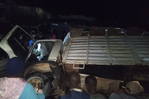 Tragedy as six people are killed after lorry crashes into pedestrians on Kericho-Kisumu highway