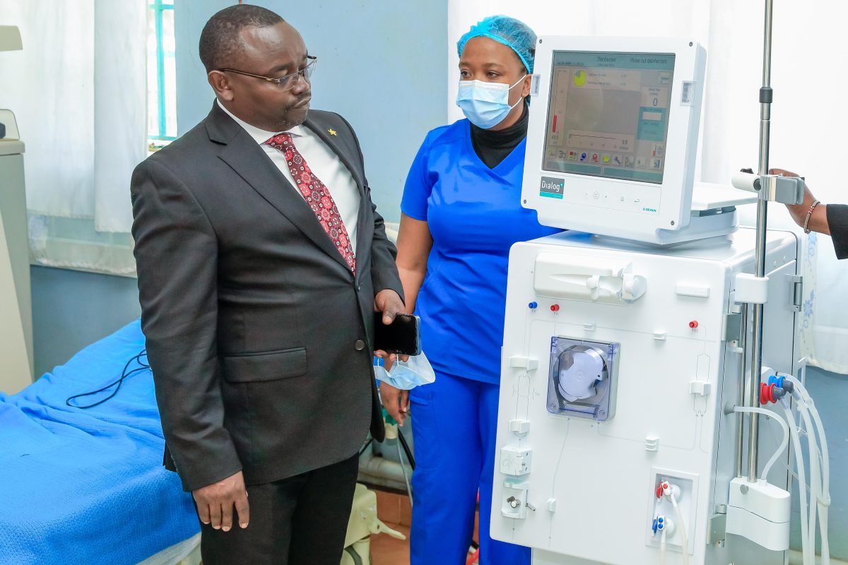 Waiguru secures new dialysis machines at Kerugoya for kidney patients.