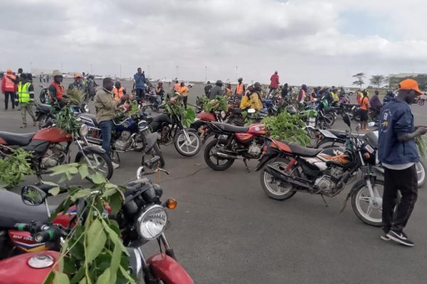 Trouble as security is breached at JKIA after Raila’s body arrives