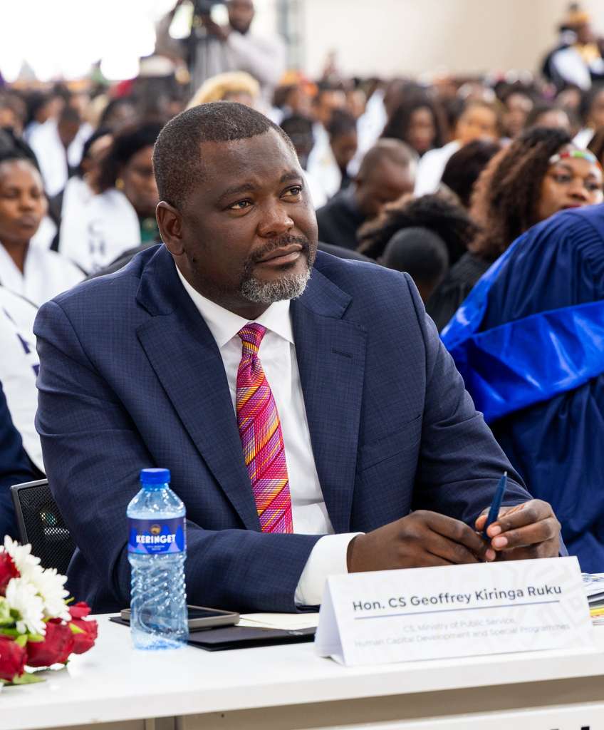 Ruku says government committed to inculcate professionalism as 1,130 HR personnel certified