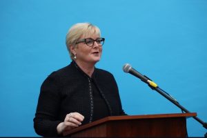 Linda Reynolds net worth