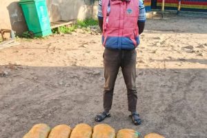 Motorcyclist arrested in Kisumu after being caught transporting 12 bales of suspected cannabis