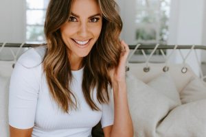 Rachael Finch net worth