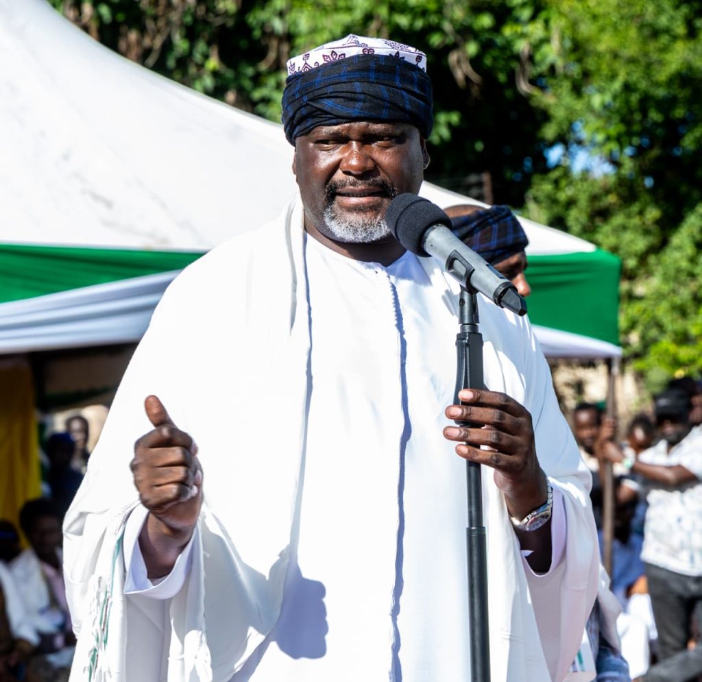 Kenyans should judge leaders by their development record, says Ruku