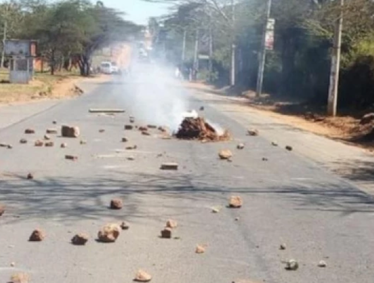 Chaos as Multimedia University Students Stage Strike Over Exam Grievances