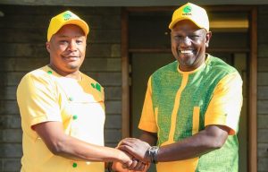 Revelers Cut Short Politician Jaguar ‘s Performance With Wantam Chants