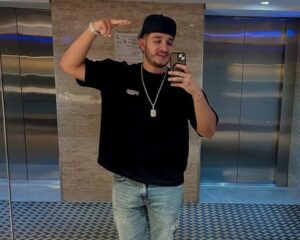 Mexican influencer shot dead during livestream