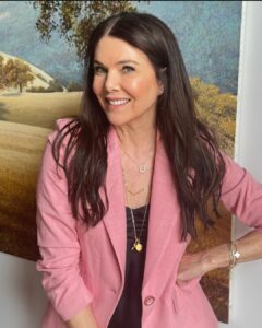 Lauren Graham net worth, Gilmore Girls and beyond
