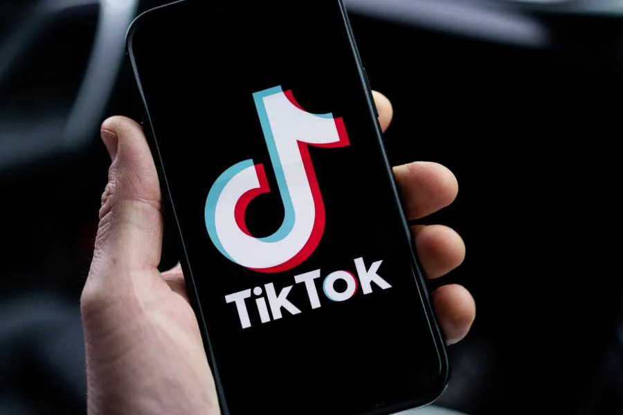 Can I share same content on different TikTok accounts? Why am I still getting TikTok emails after unsubscribing? Is it safe to click the unsubscribe link in a TikTok email? Will unsubscribing stop all TikTok emails? How to stop TikTok notifications in email How to grow TikTok community fast