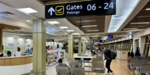 Kenya’s aviation workers call off strike after talks with government