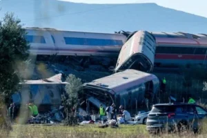 Spain Train Crash: At Least 10 Feared Dead as Two High-Speed Trains Collide in Toledo