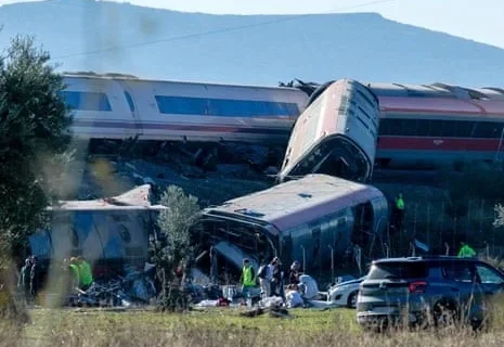 Spain Train Crash: At Least 10 Feared Dead as Two High-Speed Trains Collide in Toledo