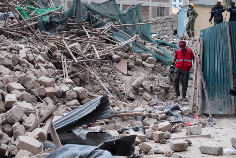 One rescued from collapsed Eastleigh building, rushed to hospital