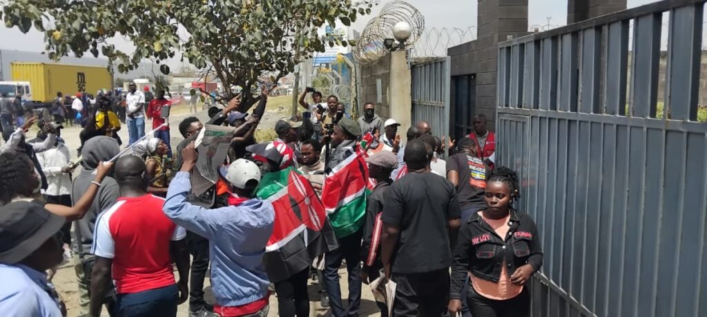 Standard Group condemns protest at Mombasa Road offices